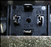 gw micron 60ff e24965 gas valve pins.gif